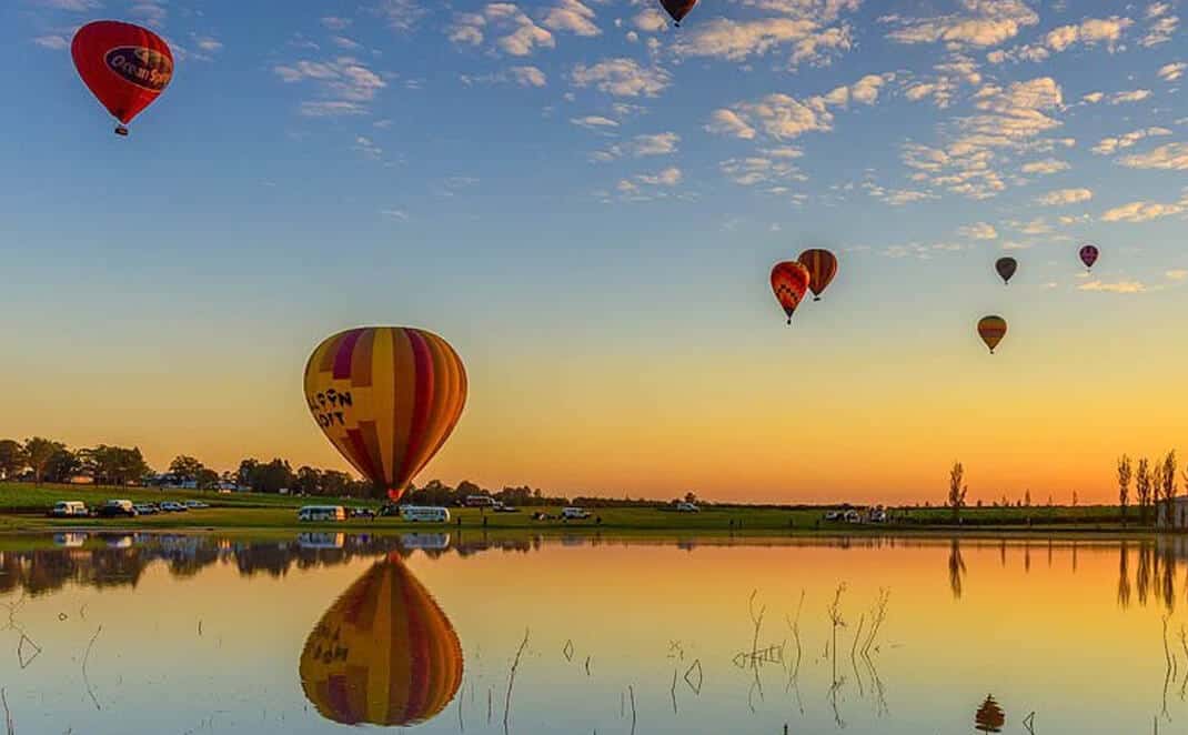 Hot air balloons in Hunter Valley